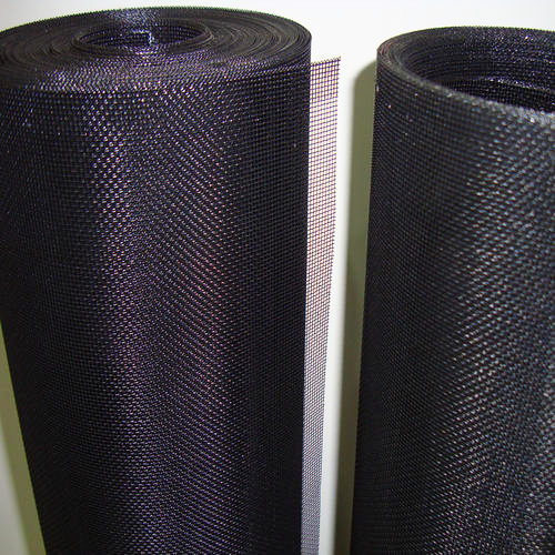 Toile métallique noire